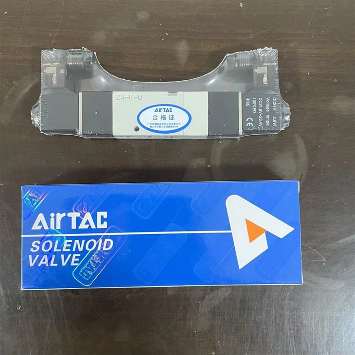 AIRTAC 4V130C-06 DC24V (3)